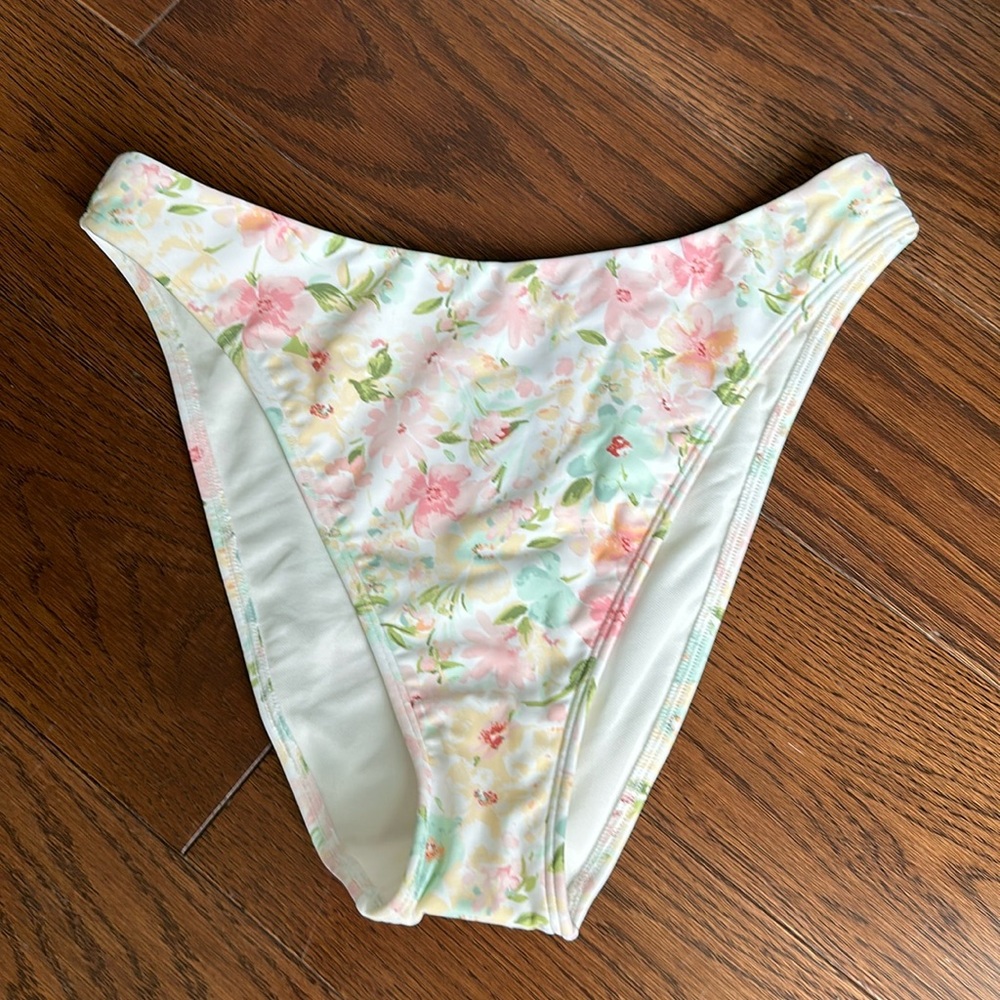 Bathing suit bottom NWT